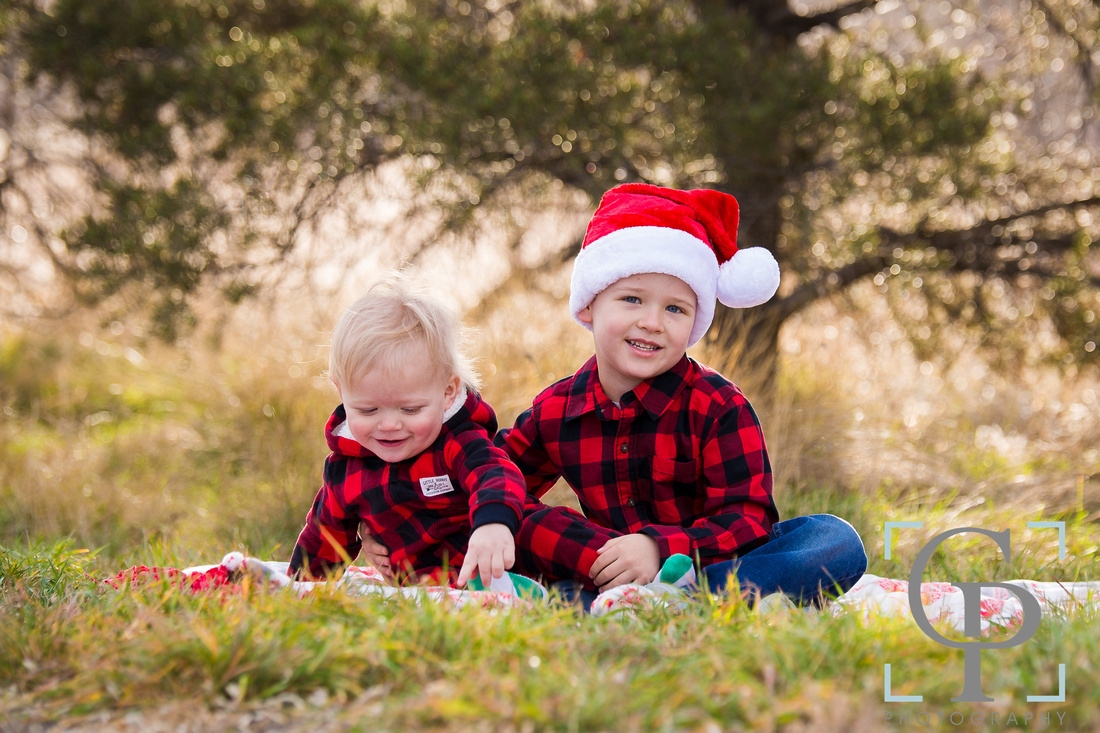 family portraits, family photographer, family session, portrait photographer, denver photographer, boulder photographer, midwest photographer, family, kids