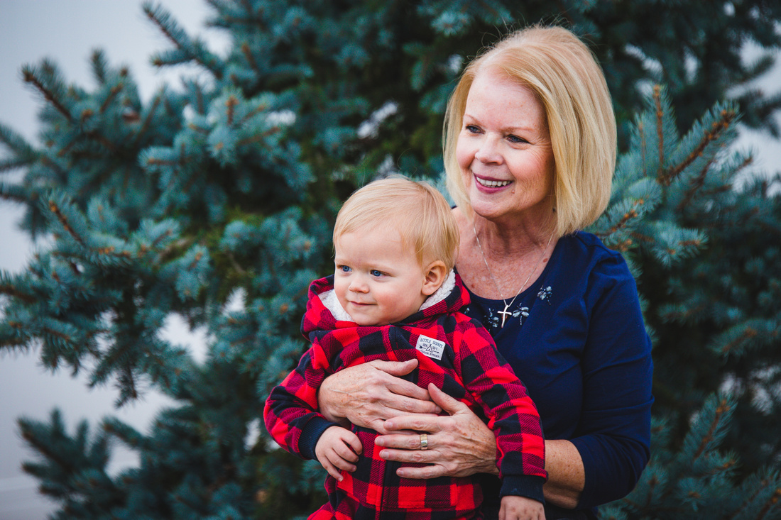 family portraits, family photographer, family session, portrait photographer, denver photographer, boulder photographer, midwest photographer, family, kids