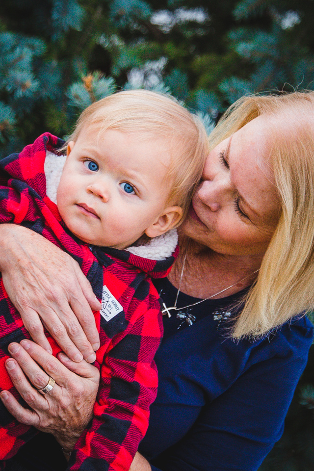 family portraits, family photographer, family session, portrait photographer, denver photographer, boulder photographer, midwest photographer, family, kids