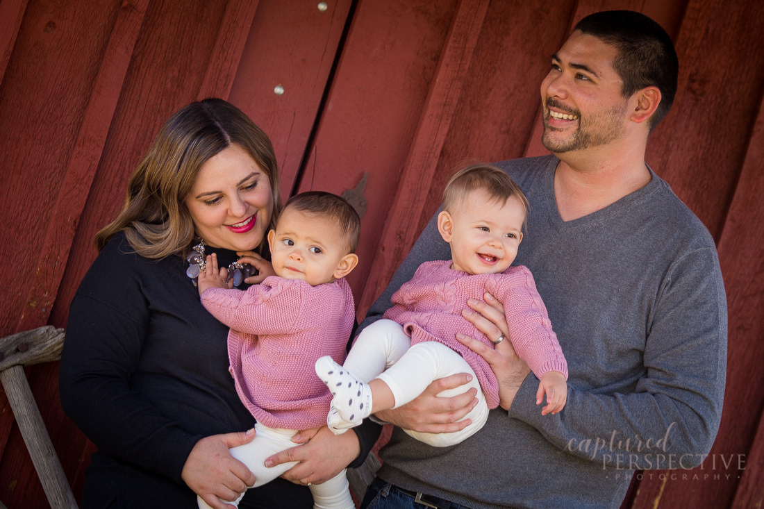 twins, family, family photographer, babies, one year old, toddlers, candid moments