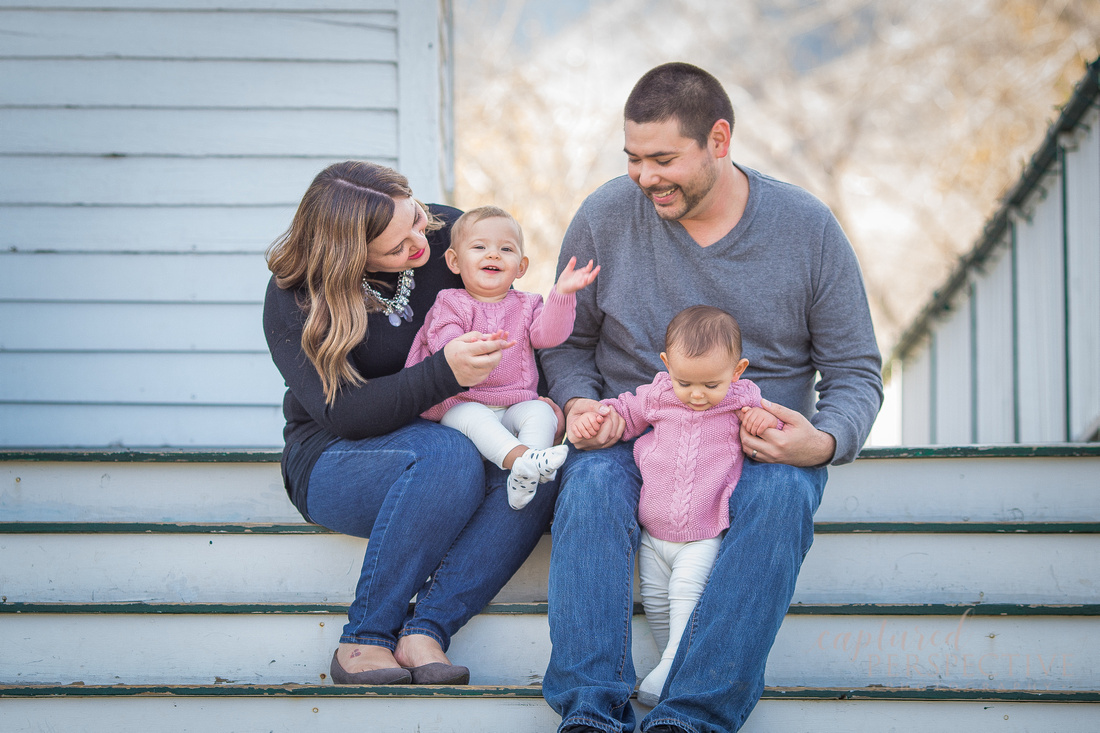 twins, family, family photographer, babies, one year old, toddlers, candid moments