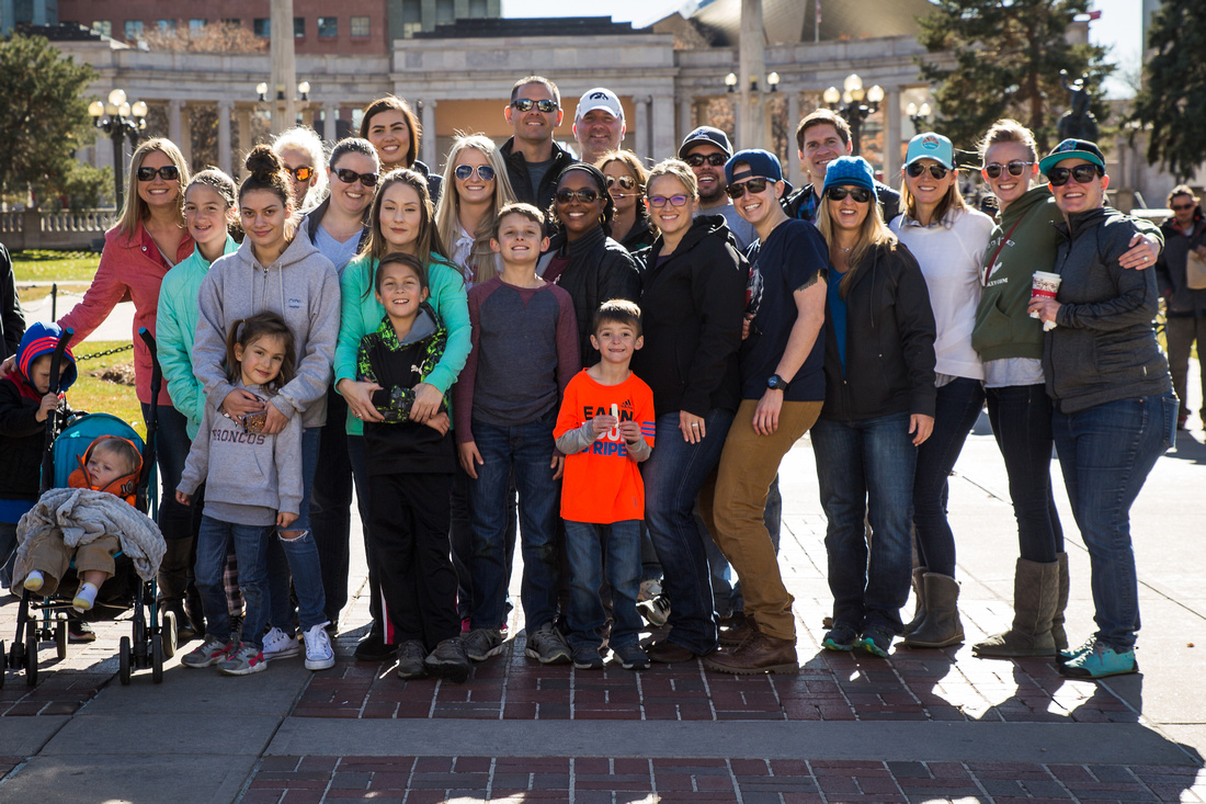 downtown denver, outdoor photography, helping people in need, denver photographer, westminster photographer