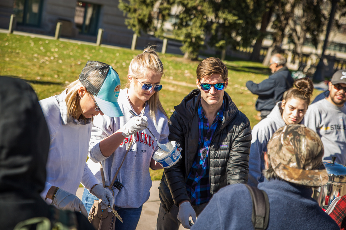 downtown denver, outdoor photography, helping people in need, denver photographer, westminster photographer