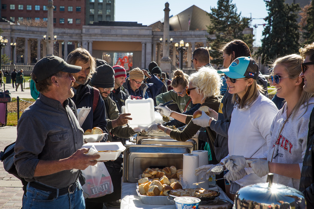 downtown denver, outdoor photography, helping people in need, denver photographer, westminster photographer